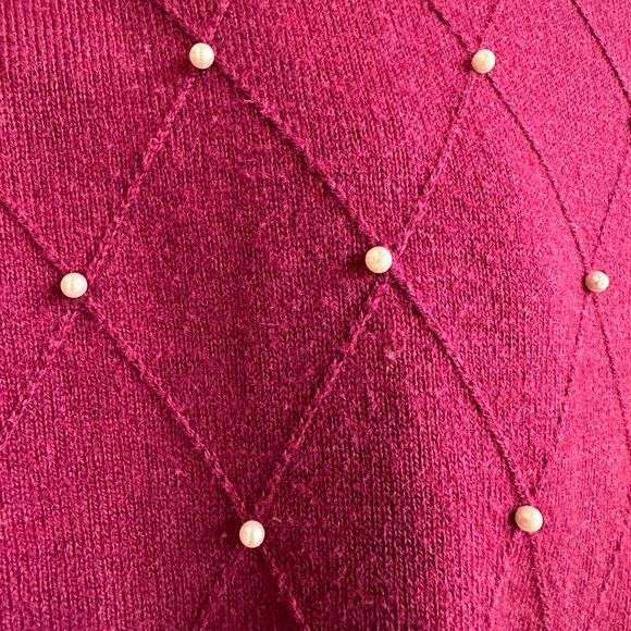Elle | Pearl Detail Sweater - Picture 4 of 10